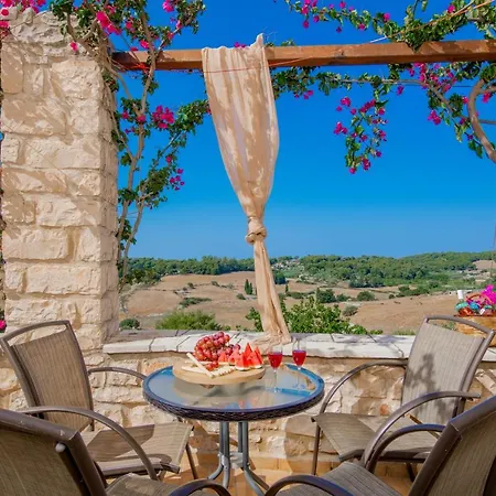 Archontiko Village 5' Minutes From The Shipwreck Holiday home Volimes